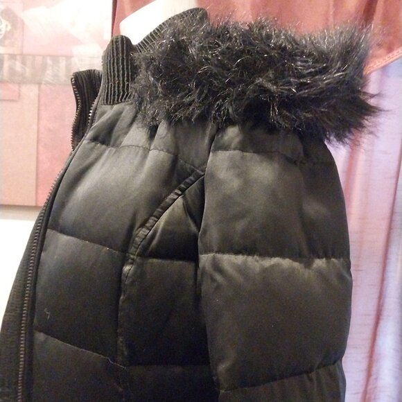 DKNY Puffer Hooded Coat - Picture 5 of 13
